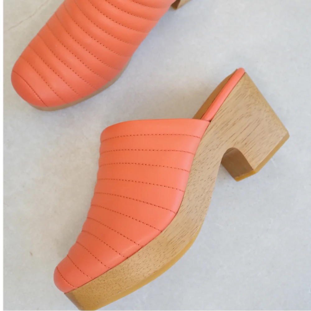 NWT Beklina Ribbed Clog, “Fruit” (peachy/coral color)